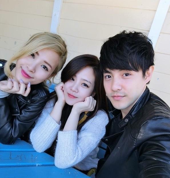 Nổi tiếng xinh đẹp là thế, em gái hotgirl của Ông Cao Thắng bị nghi bơm môi, nhấn mí-1