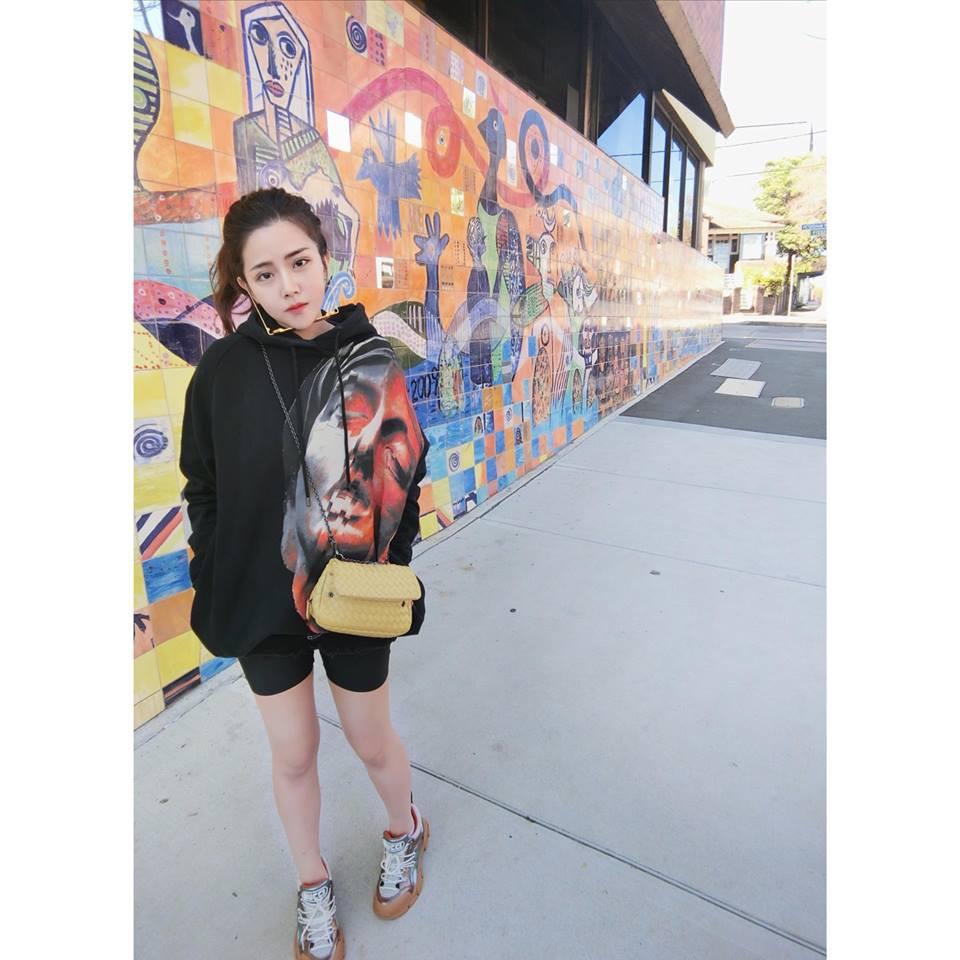 Nổi tiếng xinh đẹp là thế, em gái hotgirl của Ông Cao Thắng bị nghi bơm môi, nhấn mí-7