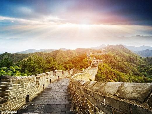 Cầu hôn trên vách đá cao hơn 2.000m, cặp đôi rơi xuống vực chết thảm-2