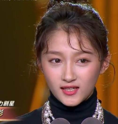 Ảnh chụp màn hình của sao: Tôn Lệ - Lưu Đào đẹp xuất sắc, Dương Mịch lộ da nhăn nheo - mặt cứng đờ-6