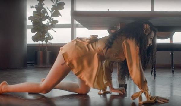 Bị miệt thị tiêu đề, quá nhiều hình ảnh phản cảm, MV mới của Bảo Anh có bị cấm lưu hành?-2