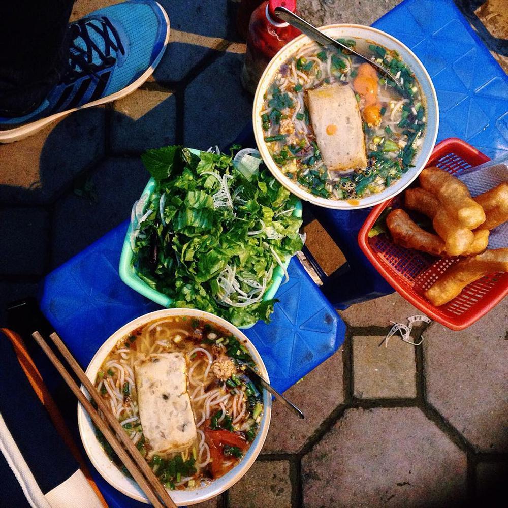 Mò mẫm 8 quán ăn đêm ngon bổ rẻ giữa lòng Hà Nội-9