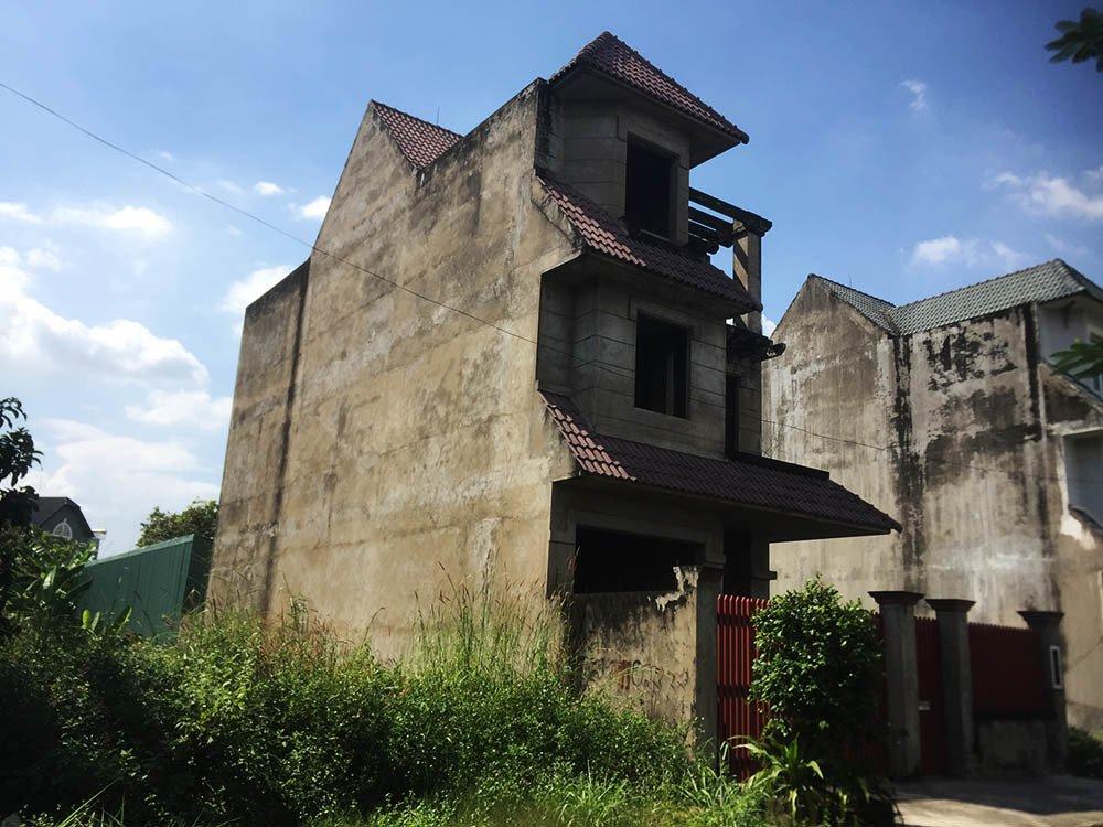 Biệt thự tiền tỷ bịt kín mọi lối vào, hoang lạnh giữa Sài Gòn-7