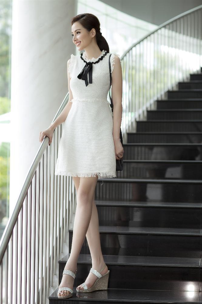 Hoa hậu Diễm Hương: Trước đẹp thì cám ơn ba mẹ, nay xinh là nhờ biết yêu bản thân-11