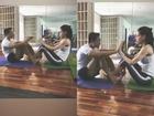 Vừa tuyên bố 'chỉ một mình', Hồ Ngọc Hà lại gây sốt khi khoe clip tập yoga cùng người tình Kim Lý