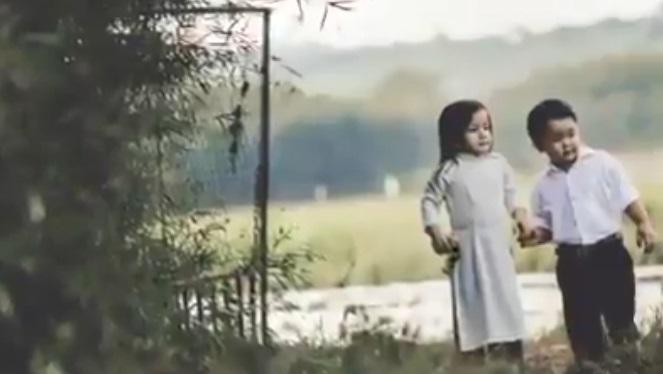 Fan Mỹ Tâm rụng rời với hình ảnh cưng không để đâu cho hết trong version nhí Đừng hỏi em-6