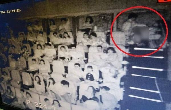 Muốn yêu nhau nên đi nhà nghỉ, sao lại mây mưa ở quán trà sữa?-3