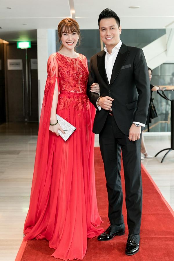 Danh ca Ngọc Sơn căn dặn ‘con nuôi’ SunD nhiều điều hay trong ngày debut-3