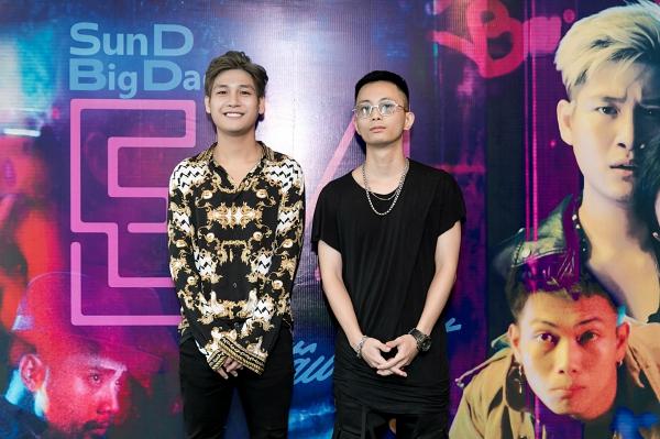 Danh ca Ngọc Sơn căn dặn ‘con nuôi’ SunD nhiều điều hay trong ngày debut-7