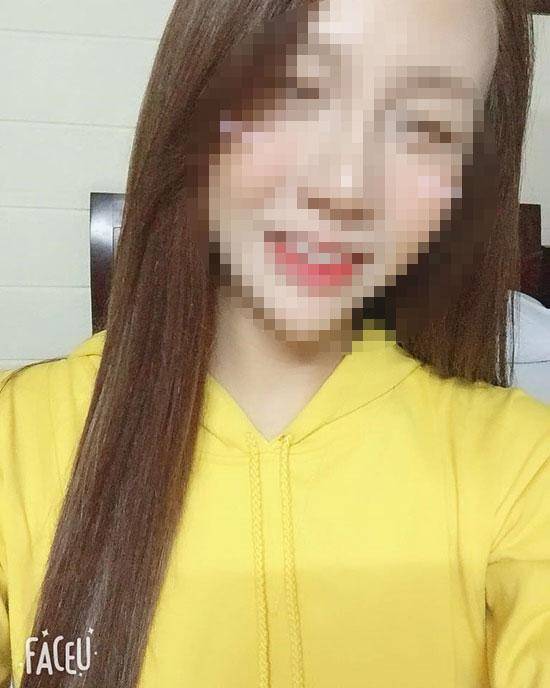 Danh tính cô gái hot nhất mạng xã hội hôm qua với loạt ảnh cởi sạch trên bãi biển: Là người chuyển giới và cực nóng bỏng-5