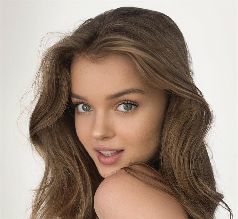 4 hotgirl chưa qua 18 tuổi đã kiếm bộn tiền với thân hình nóng bỏng-6