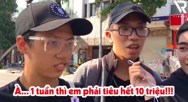 Choáng váng cách tiêu tiền của teen 2000: Nam sinh 15 tuổi tiết lộ đốt 2 triệu/ ngày mua giày, quần áo, uống trà sữa-3
