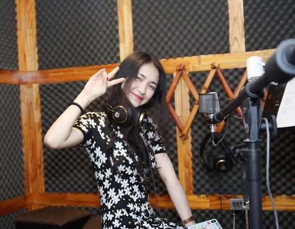 Bất ngờ chưa! Hòa Minzy, Erik và Văn Mai Hương lần đầu ra mắt sản phẩm âm nhạc chung-2