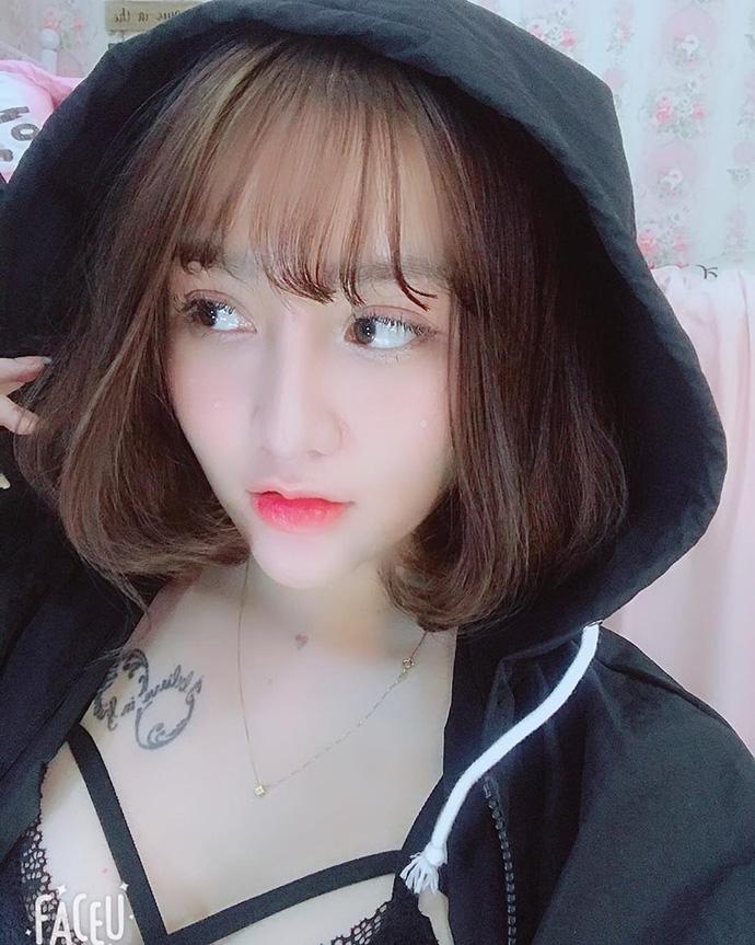 Đăng ảnh tái xuất sau khi lộ gương mặt sưng phù, hotgirl làng game Kiều Anh Hera gây xôn xao vì quá xinh và gợi cảm-3
