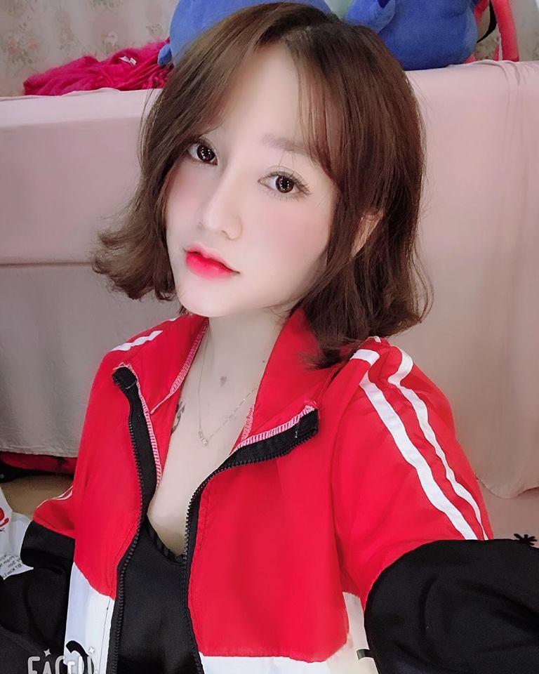 Nói tỉ năm mới quay lại phòng tập nhưng em gái Huyền Baby vẫn khiến hội hotgirl xuýt xoa với 3 vòng đâu ra đấy-3