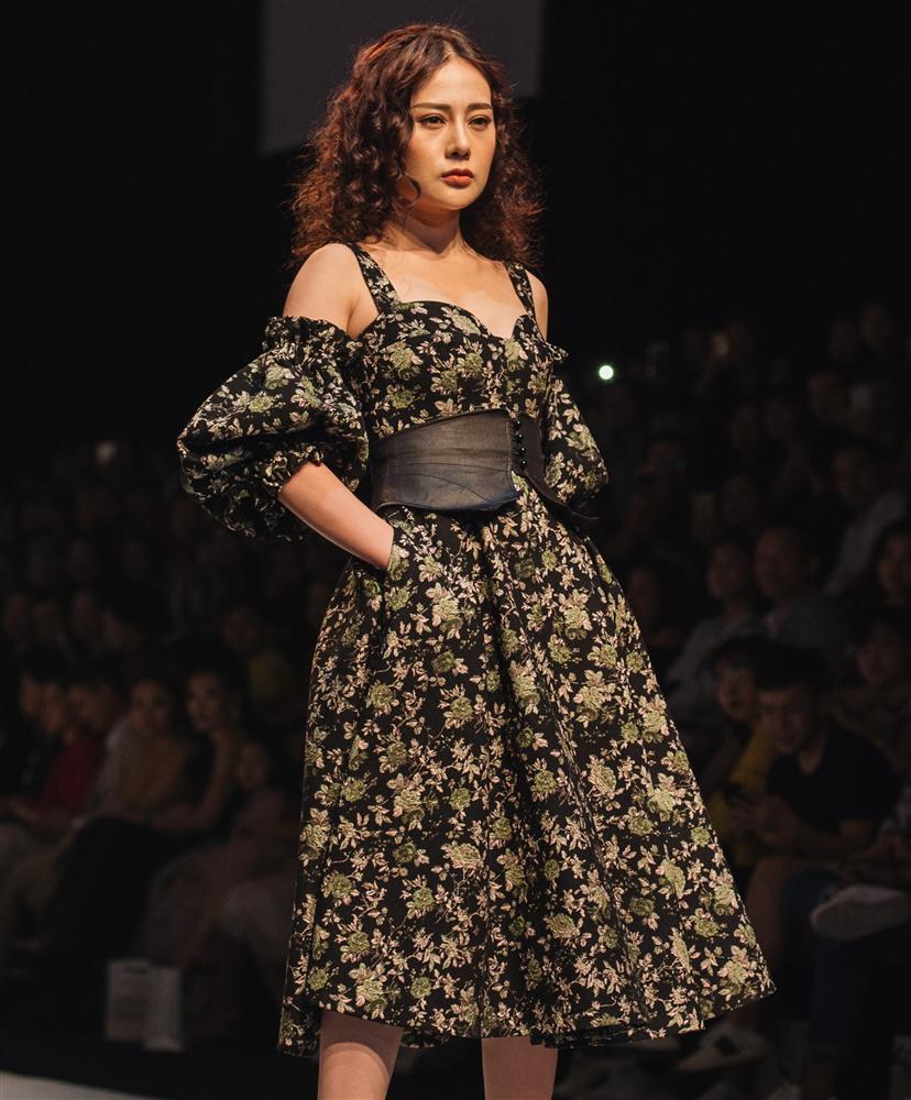 Phương Oanh từng làm người mẫu vô danh, trượt thi hoa hậu-6