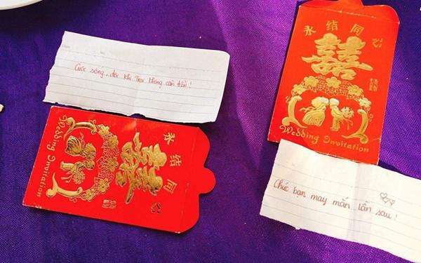 Rút tiền lì xì còn đính kèm mẩu giấy kém duyên, mấy nàng bê tráp bị ném đá rào rào-1