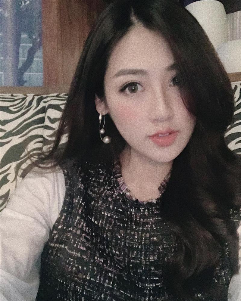 Hoàng Thùy Linh tươi vui tái xuất sau nghi án chia tay bạn trai Vĩnh Thụy-10