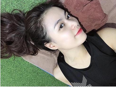 Hoàng Thùy Linh tươi vui tái xuất sau nghi án chia tay bạn trai Vĩnh Thụy