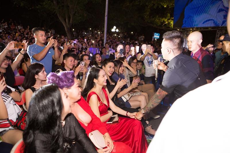 Đã có quá nhiều nước mắt rơi ngày ngựa hoang Tuấn Hưng tung vó trở lại-5