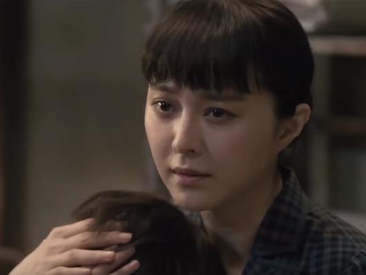 Phạm Băng Băng phải rao bán quần áo cũ, toàn bộ hợp đồng quảng cáo đã chấm dứt