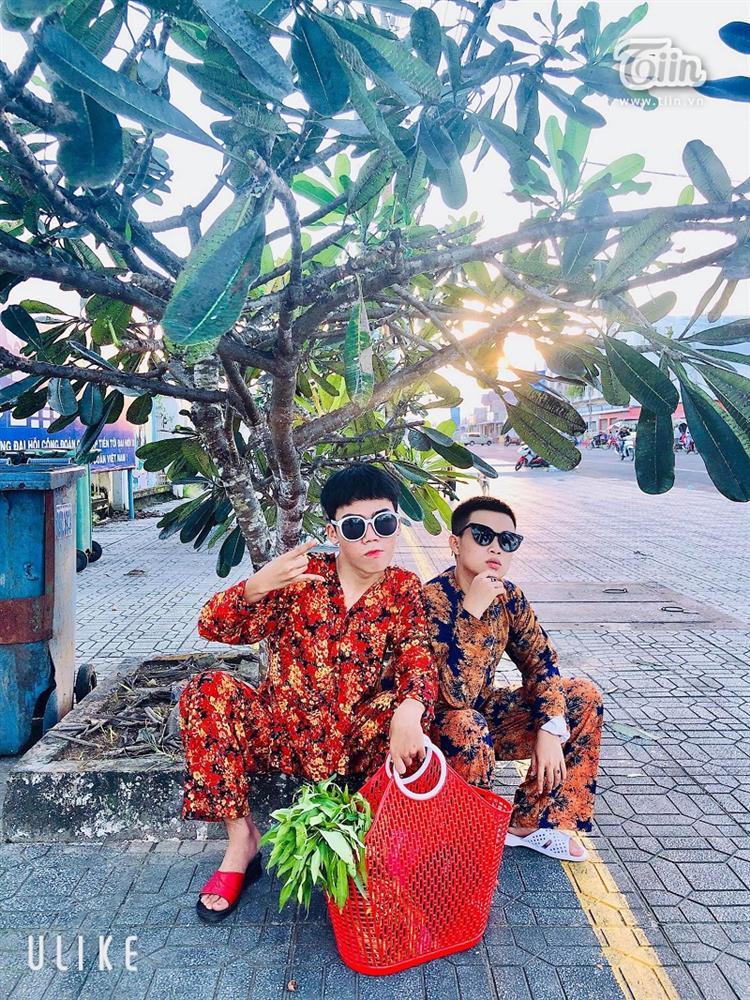 Ngắm bộ ảnh hài hước của cặp bạn thân chàng gay, nàng les-3