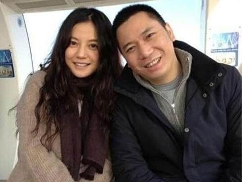 Ông xã tỷ phú của Triệu Vy bị kiện ra toà