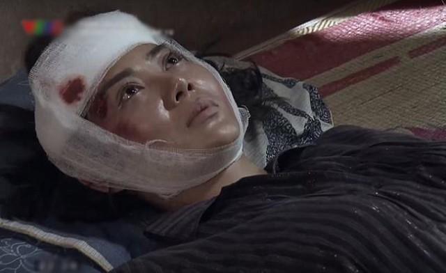 Kết phim Quỳnh Búp Bê: Lan Cave hóa điên khi quá khứ gái làng chơi khiến đứa con chưa kịp ra đời đã chết-2