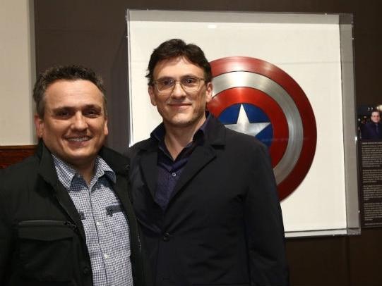 Kỷ luật sắt của 'Avengers 4': Diễn viên phải nộp lại kịch bản mỗi ngày