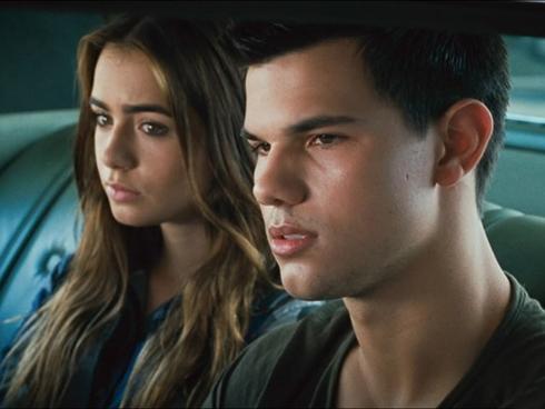 Dàn sao Twilight sau 12 năm: Hotboy ma cà rồng lên hạng Người Dơi, nam phụ đột ngột qua đời đầy bí ẩn-23