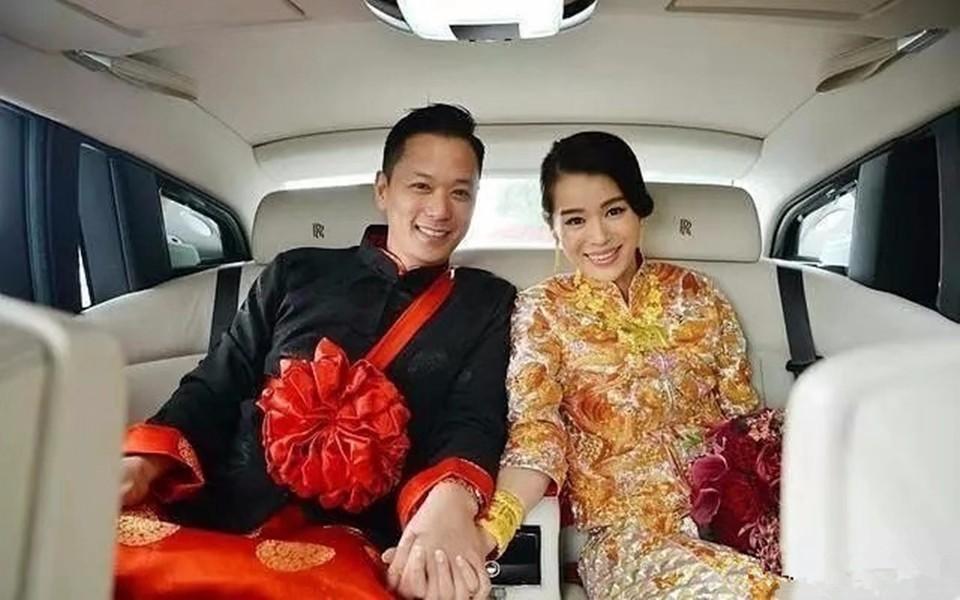 Trang phục cưới truyền thống của mỹ nhân Hoa ngữ: Angela Baby siêu đắt đỏ, Lưu Thi Thi cầu kì tỉ mỉ-7