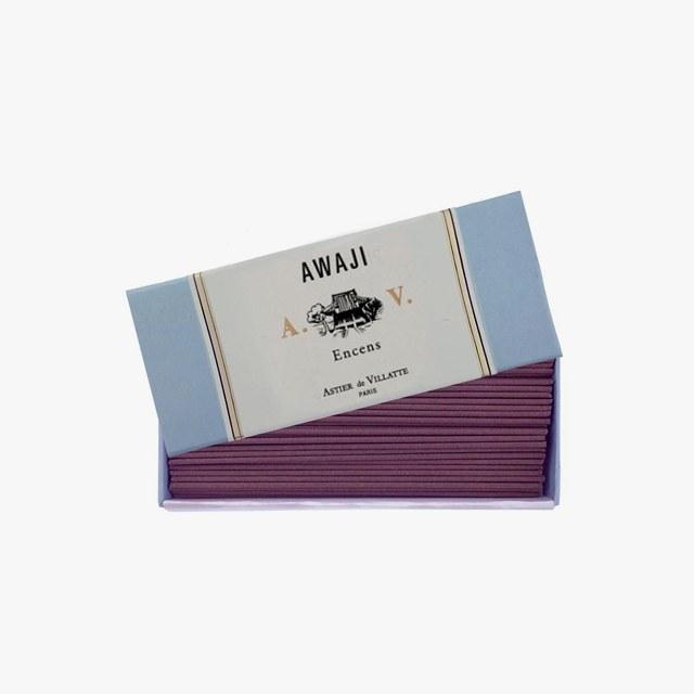 Gucci ra mắt sản phẩm hương đốt sang chảnh mà dân tình cứ đem so sánh với nhang cho người chết-12