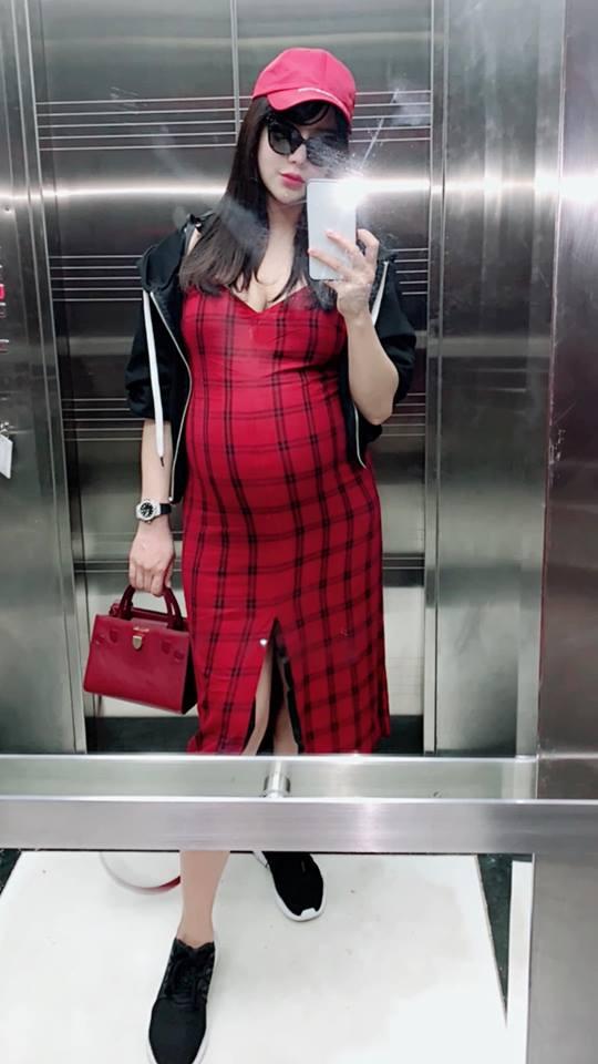 Diệp Lâm Anh nhập viện sinh con nhưng mọi người lại trầm trồ khen ngợi căn phòng lâm bồn quá sang chảnh-4