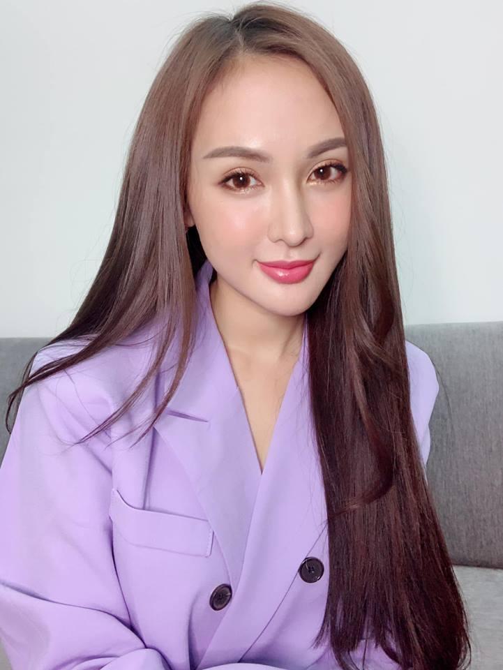 Tâm Tít hóa mỹ nhân cổ điển, tái xuất với vòng 1 phồng lên trông thấy-6