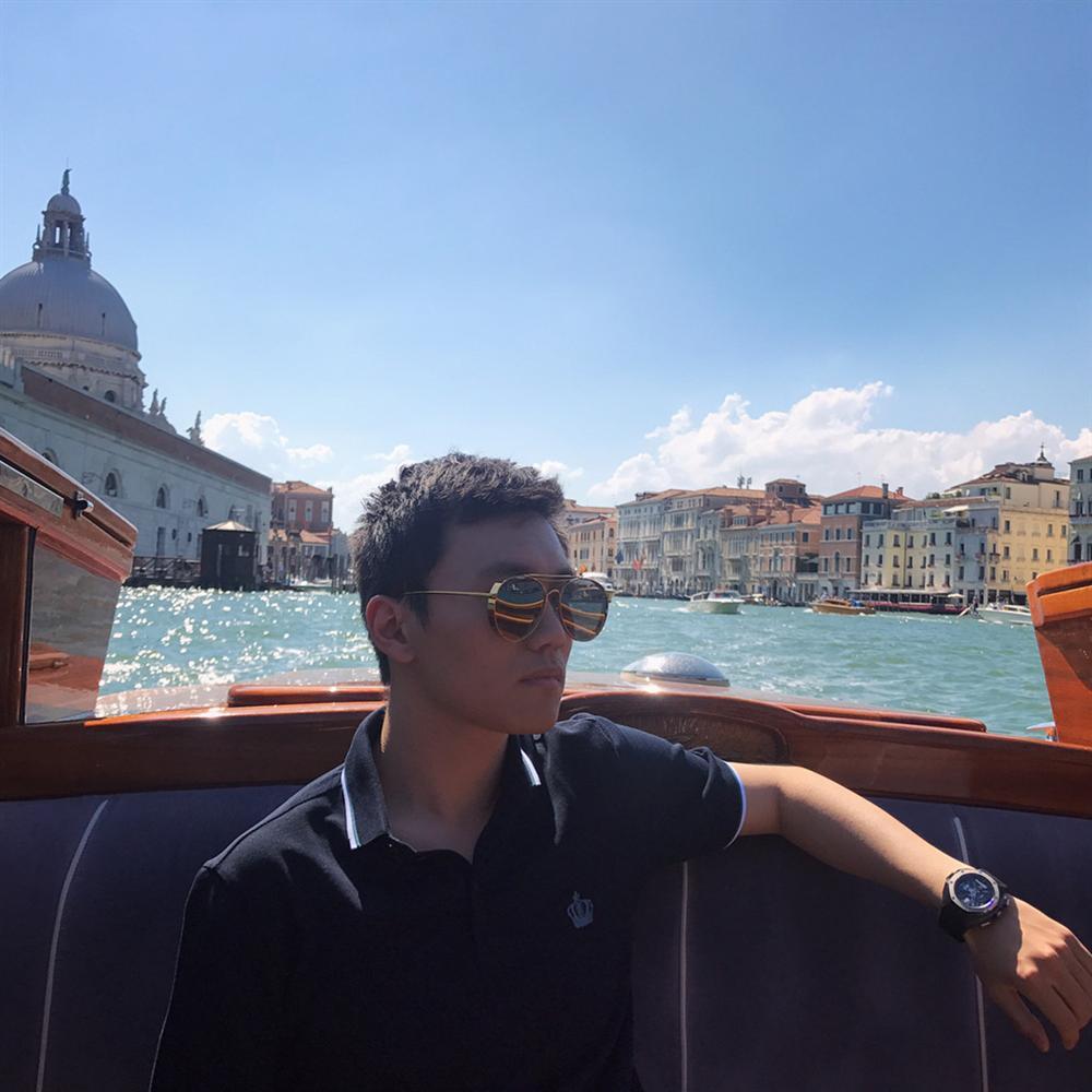 Tân chủ tịch 9X CLB Inter Milan: Đẹp trai, con nhà tỷ phú Trung Quốc-5