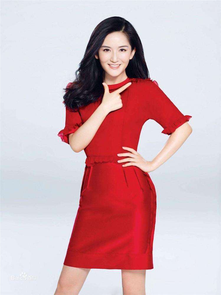 Tướng mạo người phụ nữ có số ‘ngậm thìa vàng’, may mắn từ khi lọt lòng-2