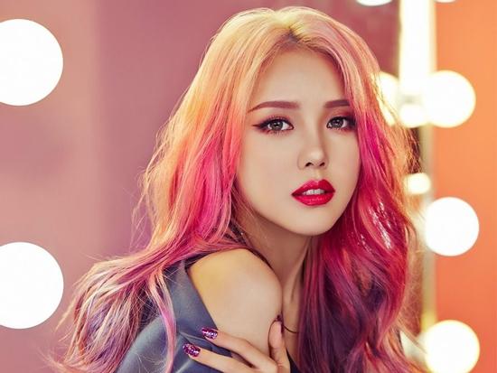 Tướng mạo người phụ nữ có số ‘ngậm thìa vàng’, may mắn từ khi lọt lòng