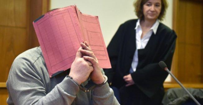 Đức: Tội ác kinh hoàng của y tá giết 100 bệnh nhân-1