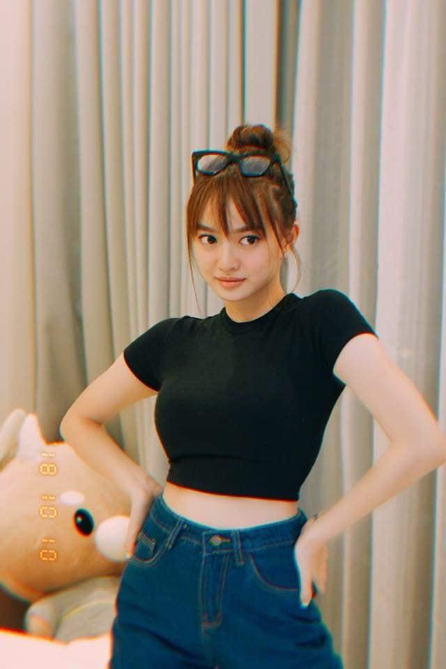 Bình thường phổng phao là thế, vừa giảm 9 kg mà vòng 1 của Kaity Nguyễn sơ tán đi đâu mất rồi-6