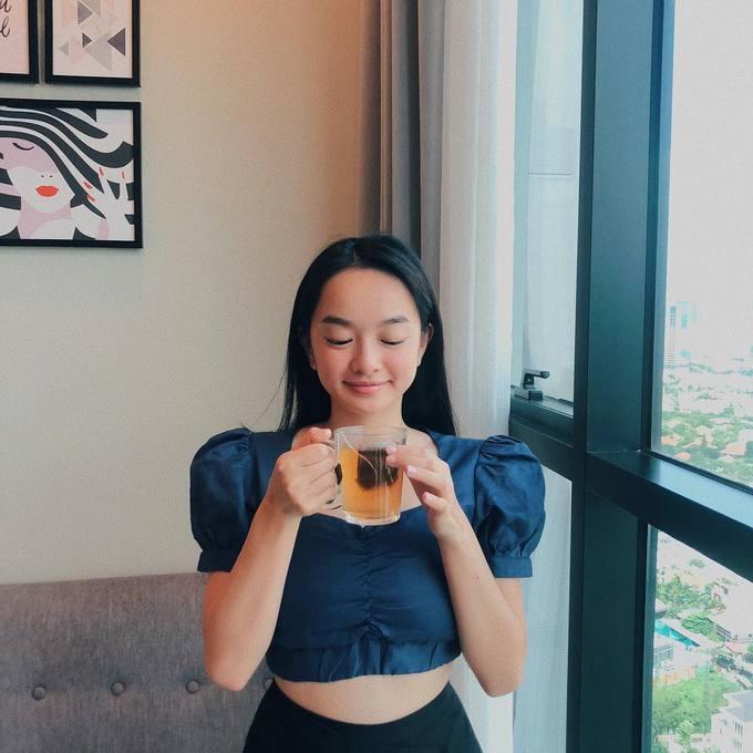 Bình thường phổng phao là thế, vừa giảm 9 kg mà vòng 1 của Kaity Nguyễn sơ tán đi đâu mất rồi-11