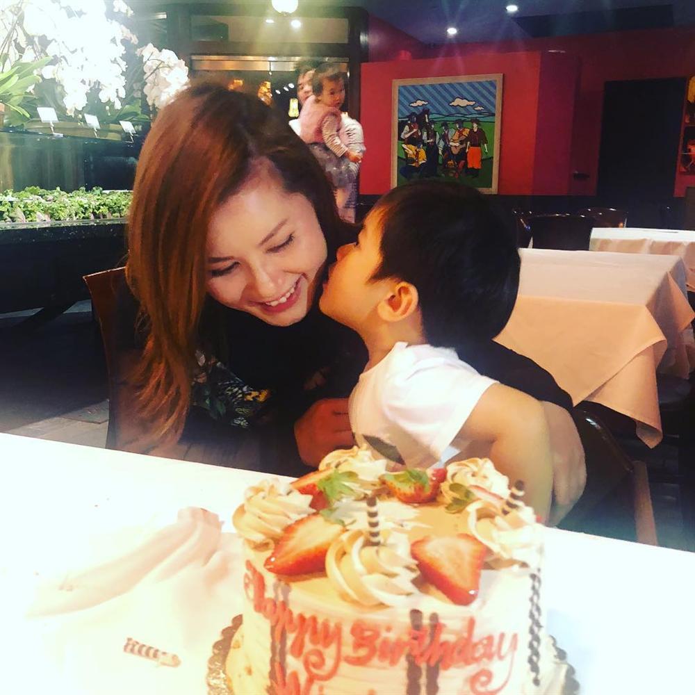 Ngồi bên đống tiền, Hoa hậu Diễm Hương than vãn cô đơn-10