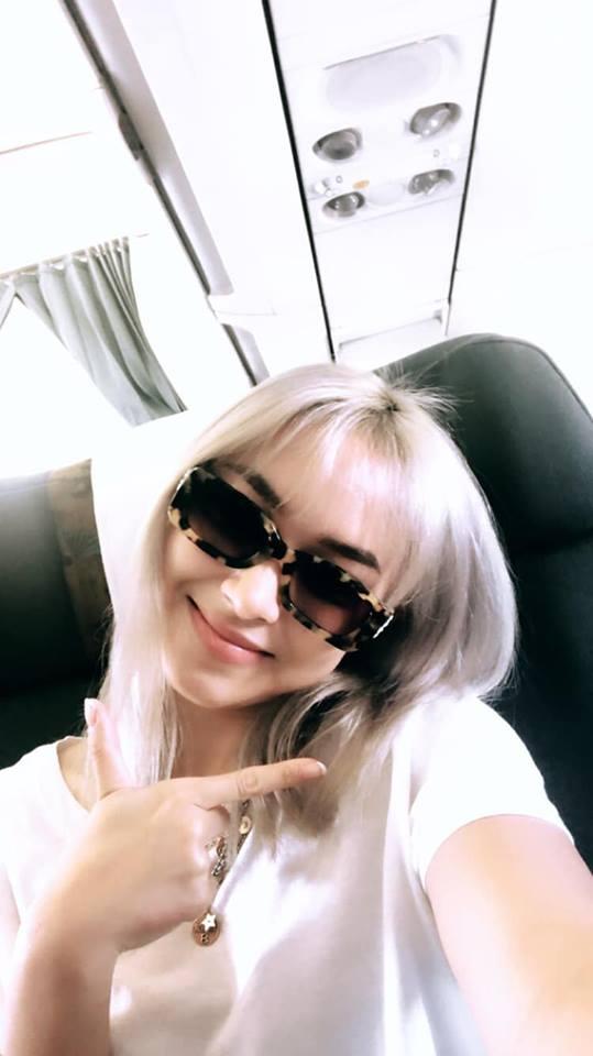 Huyền Baby khoe con gái tí tuổi đã rao bán mỹ phẩm chuyên nghiệp lại còn nói bằng tiếng Anh-1