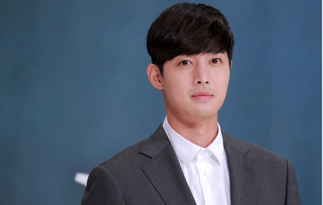 Sao nhí đình đám một thời Kim So Hyun thử sức với vai trò MC-3