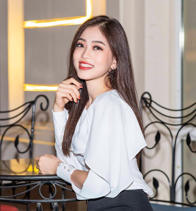 Á hậu Phương Nga ái ngại trước tin đồn yêu hot boy Phú Thọ-3