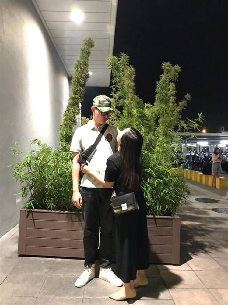 Chuyện tình đôi đũa lệch của nàng 3 mét bẻ đôi và chàng cao kều gây xôn xao-2