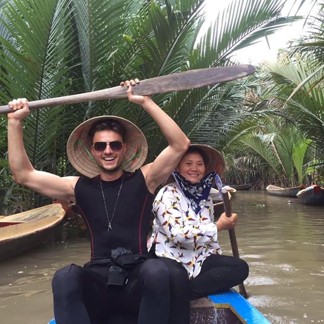 Siêu mẫu Brazil đẹp trai, body 6 múi đóng người yêu của Đông Nhi-7