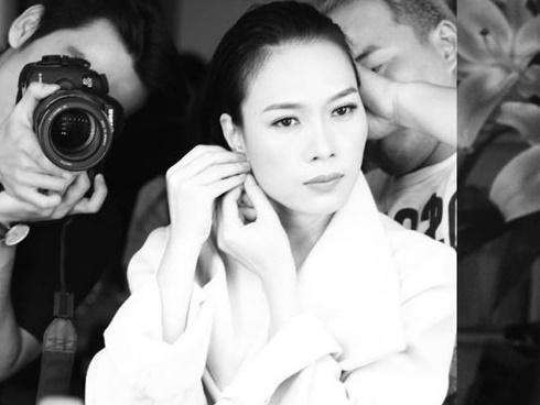 Clip: Tồn tại 1 phiên bản album vol.9 của Mỹ Tâm chắc chắn bạn sẽ 'ố á' khi chiêm cận