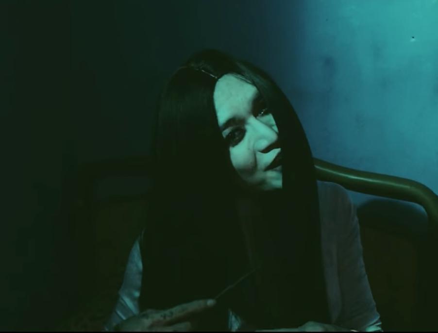 Ai cũng hóa trang thành ma quỷ đêm Halloween, chỉ riêng Chi Pu và Tăng Thanh Hà ngược lối-7