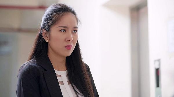 Gạo nếp gạo tẻ tập 78: Thúy Ngân tra tay vào còng, gào thét gọi tên người chồng bị mình bội bạc-13