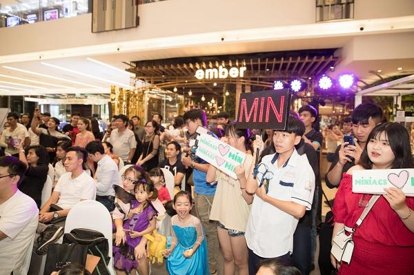 Dù có đẹp trai cách mấy, Isaac vẫn bị fan nhí từ chối diễn cùng-4